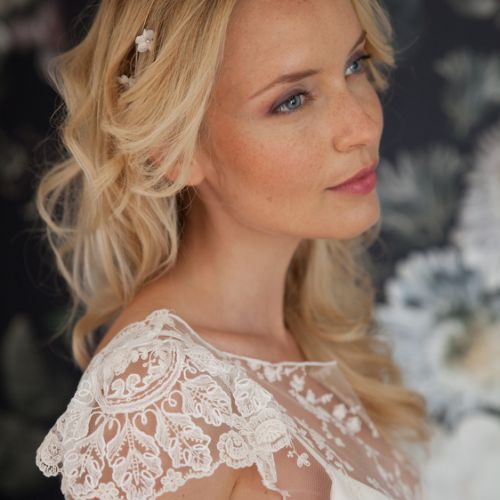 Elisabete-makeup maquilleuse coiffeuse professionnelle mariage Paris, Ile de france, normandie